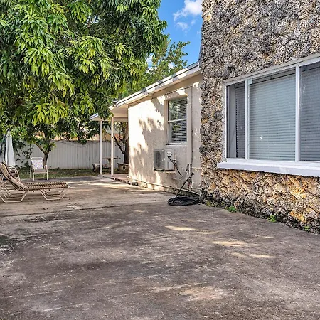 Boho Studio In Little Havana-2
