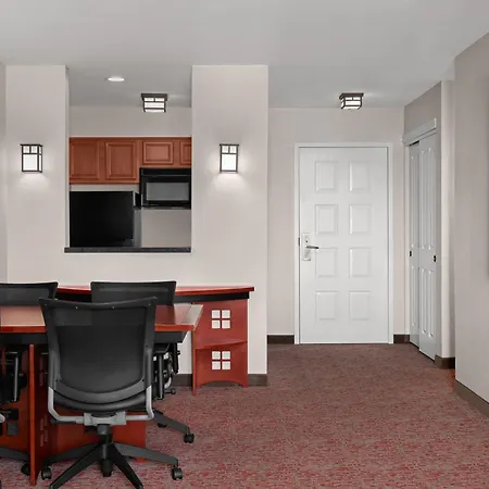 Larkspur Landing Extended Stay Suites Campbell-3
