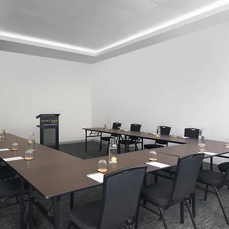Courtyard By Marriott Brisbane South Bank-2