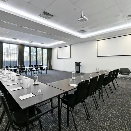 Courtyard By Marriott Brisbane South Bank-3