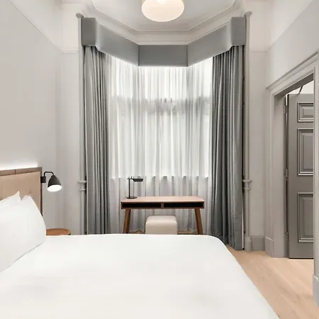 Ac Hotel By Marriott Glasgow-2