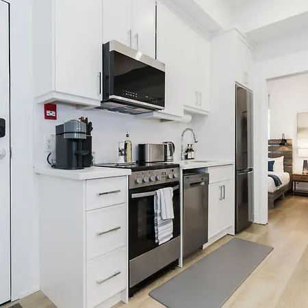 The Mccaul By Casa Hotels - Modern Group Suite-2
