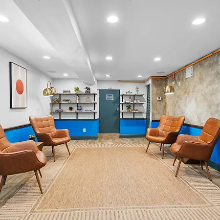 Nine20 Collins Apartments By Lowkl-3