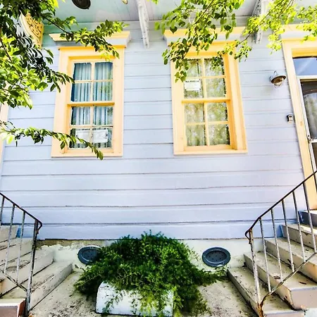 Kerlerec Victorian Cottage - Steps To French Qtr.-2