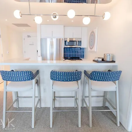 Fontainebleau Miami Beach Tresor Private Luxury Suites-3