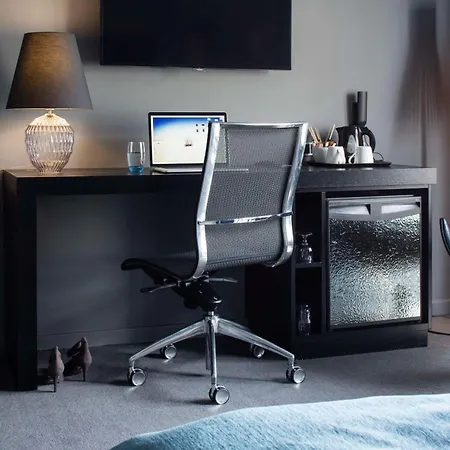 Scandic Front-3