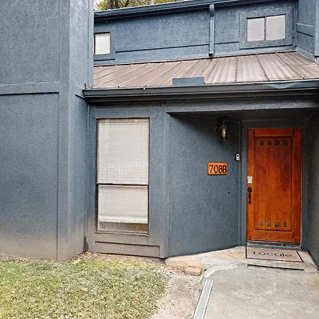 Heart Of Austin Hideaway-2