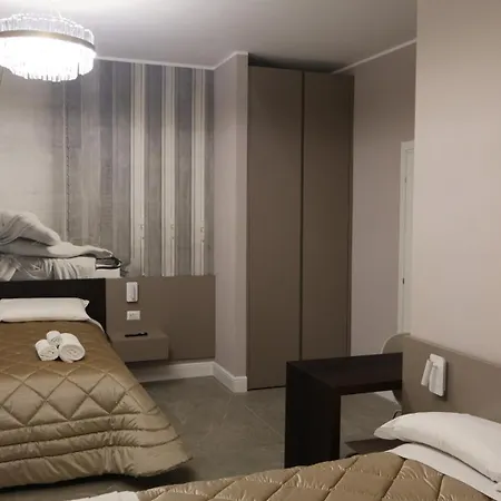 Coloss Imperial Suite Guest House-3