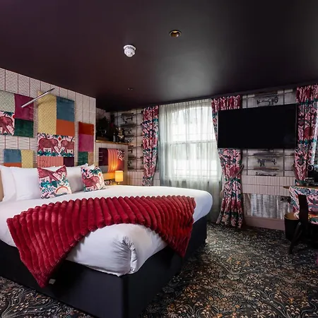 The Kings Arms Pub & Boutique Rooms-2