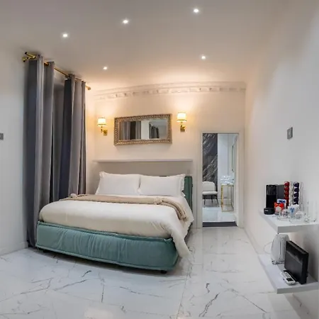 Daphne Suites-2