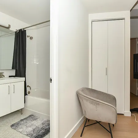 The Wolf Of Wall Street Apartment-3