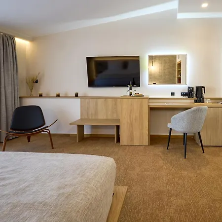 Athens City Suites-3