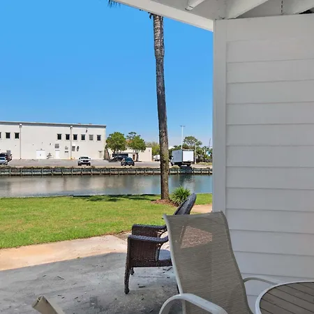 Shoreline Towers Townhouse 4-4-3