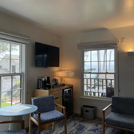Carmel Beach Hotel-2