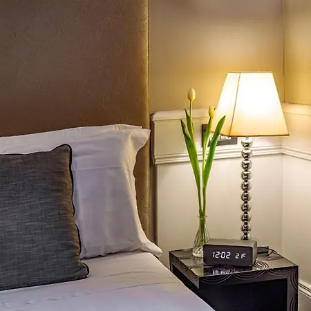 The Independent Suites-3