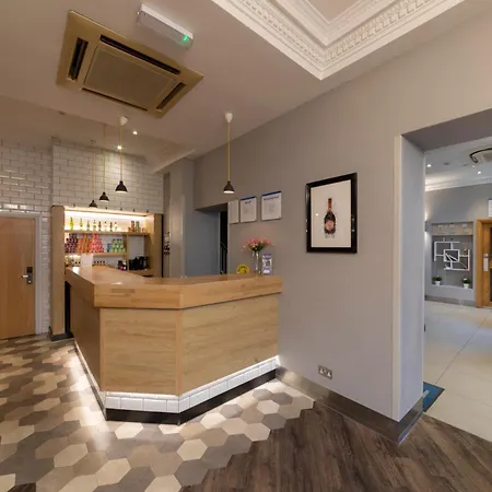 Holiday Inn Express London Victoria By Ihg-2