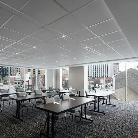Ac Hotel By Marriott Ottawa Downtown-3