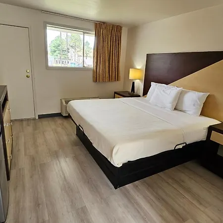 Budget Inn-3