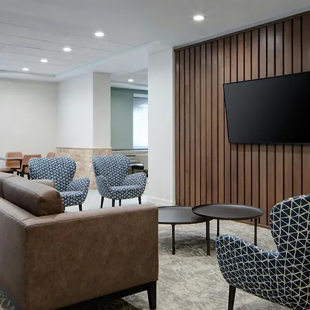 Springhill Suites By Marriott Dallas Downtown / West End-2