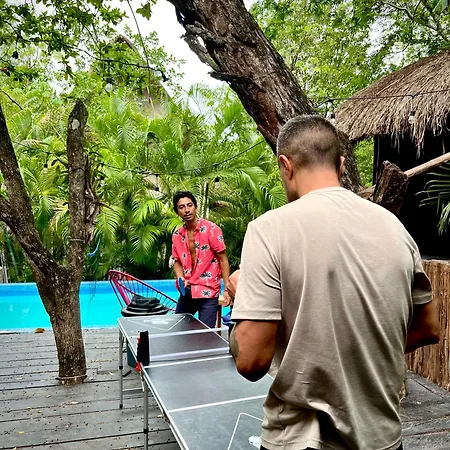Maui Hostels Tulum-3