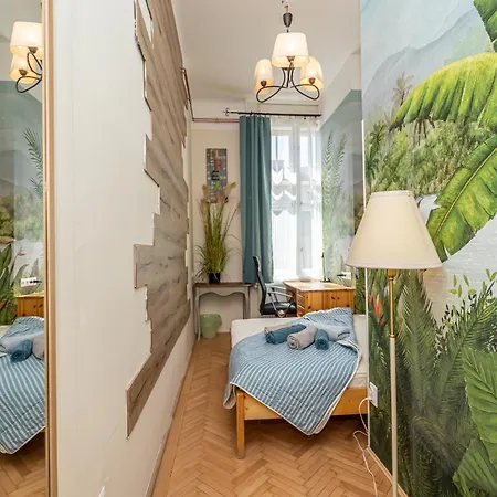 Acacia Private Rooms & Studios-3