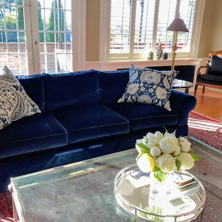 Shaughnessy Heritage Manor On Vancouver'S Westside Free Housekeeping Optional-2