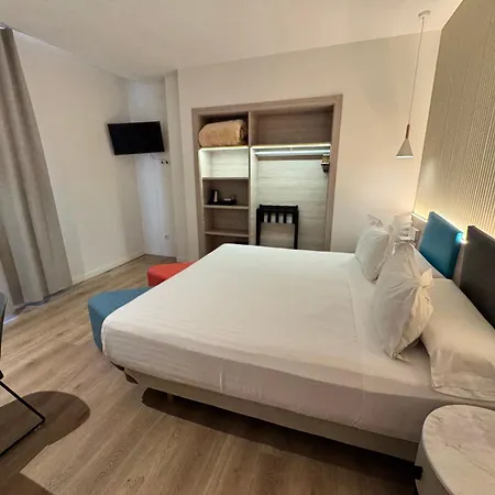 Hotel Mediterraneo Valencia-3