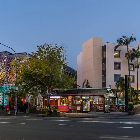 Hotel Diana Woolloongabba-3