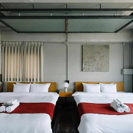 Hotel Inc-3