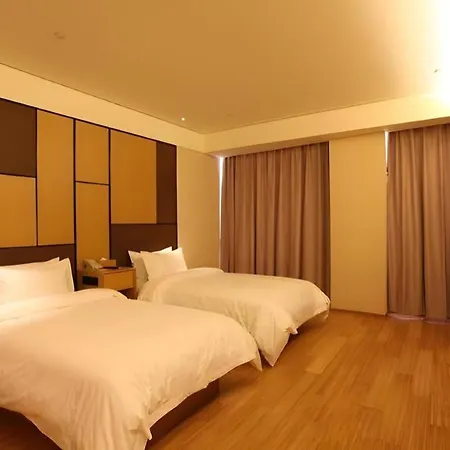 Ji Hotel Shanghai The Bund Tiantong Road-3