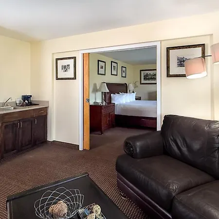 Canmore Inn & Suites-2