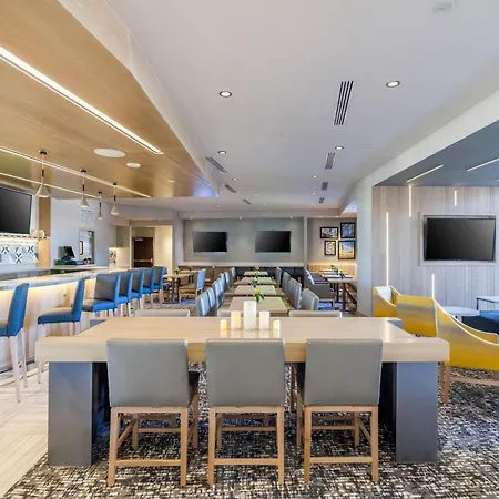 Cambria Hotel Pittsburgh - Downtown-2
