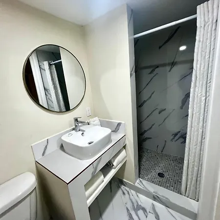 Hotel Leon-2