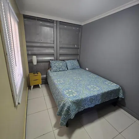 Pista Q Hostel And Apartments-2