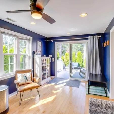Cape May Quad W/ Grill - 7 Blocks To Beach!-2