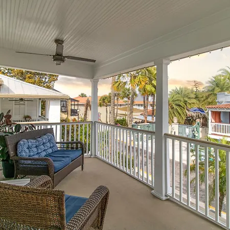 Hemingway House Boutique Hotel (Adults Only)-3