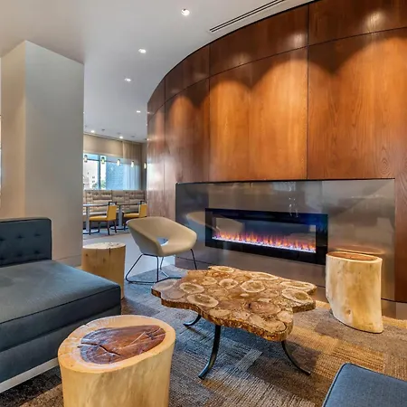 Cambria Hotel Minneapolis Downtown-3