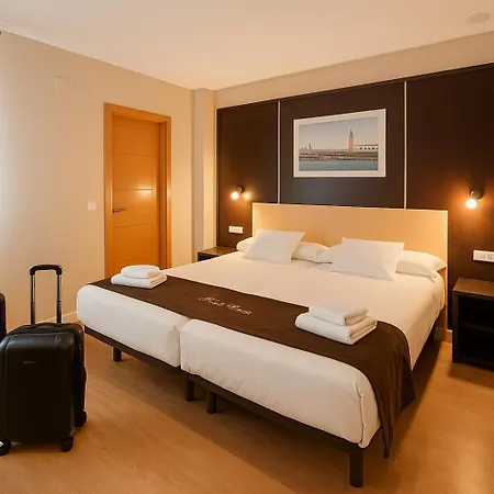 Hotel Plaza-2
