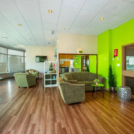 Grand Park Hotel & Suites Downtown Vancouver, An Ascend Collection Hotel-3