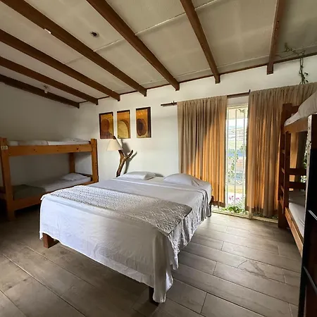 Gaudy'S Hostel-2