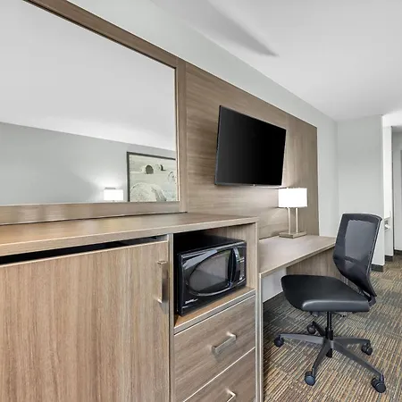 Super 8 By Wyndham Saskatoon Near Saskatoon Airport-3