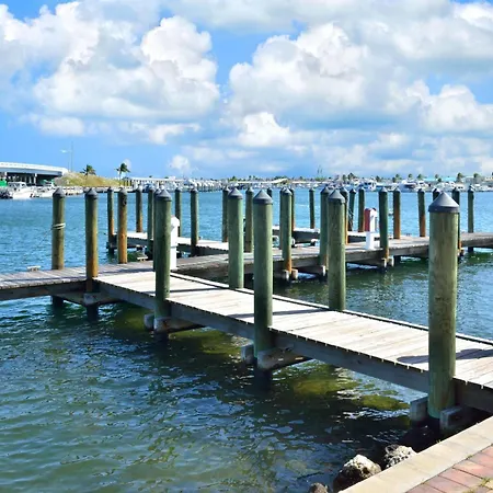 Seafarer'S Refuge-2
