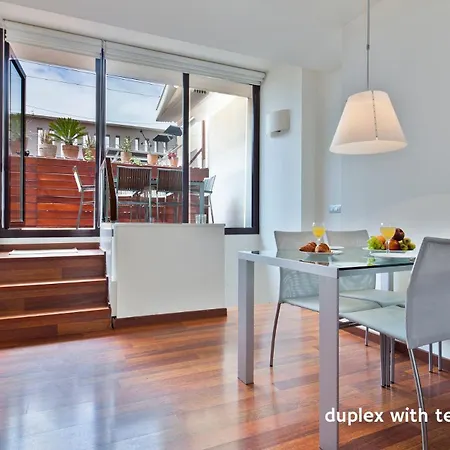 Inside Barcelona Apartments Mercat-3