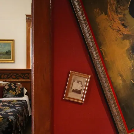 The Oliver House - Adults Only-2