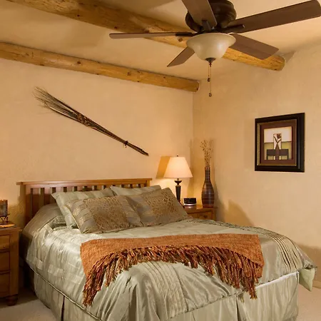 Fort Marcy Suites By All Seasons Resort Lodging-2