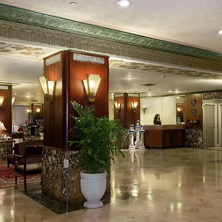 Hilton Cincinnati Netherland Plaza-2