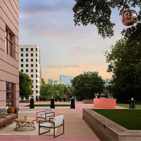 Renaissance Austin Downtown Hotel-3
