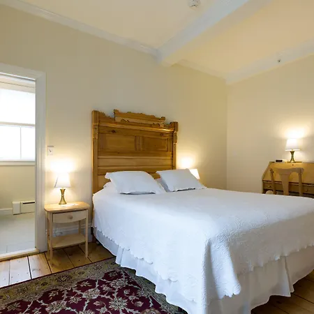The Salem Inn-3
