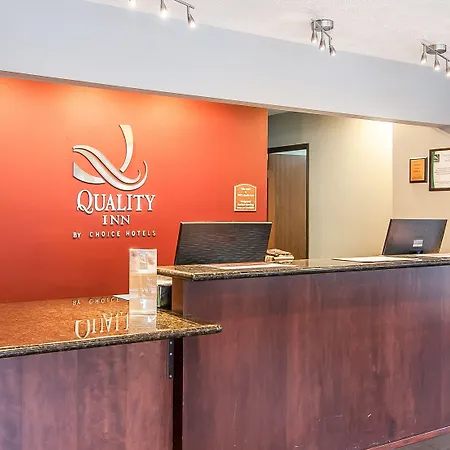 Quality Inn Downtown Convention Center-3