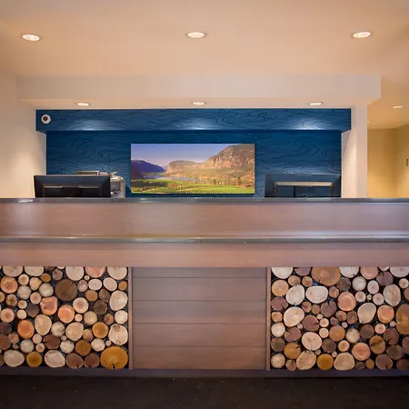 Accent Inns Kelowna-2